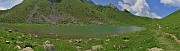 46  Panoramica sul Lago Branchino (1784 m) con vista sul Passo Branchino (1821 m)